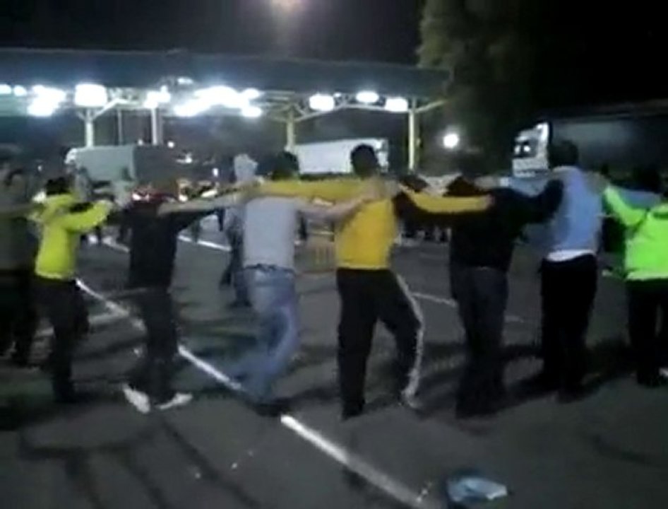 Fenerbahçe derler benim adımaa