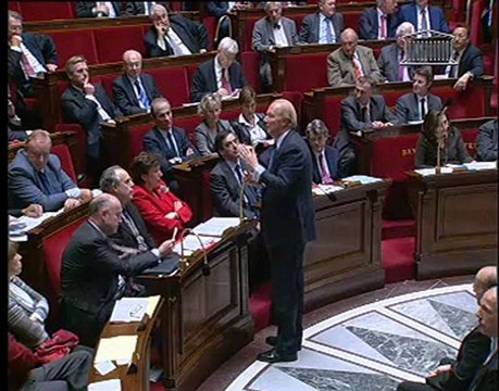 Questions au gouvernement du 19 octobre 2010 (P.CROZON)