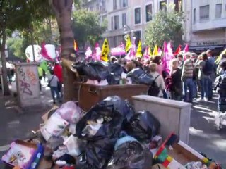 manif marseille 19 10 2010 DERRIERE LA MERDE: LA COLERE