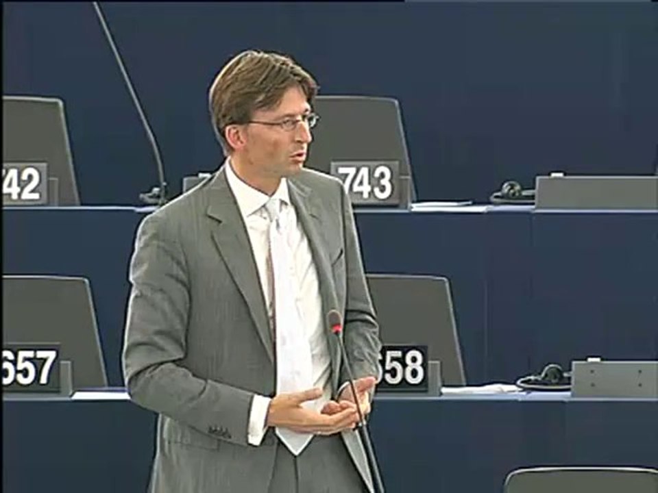 Gerben-Jan Gerbrandy on 2011 draft budget