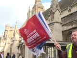 GB : Les syndicats manifestent contre les coupes budgétaires