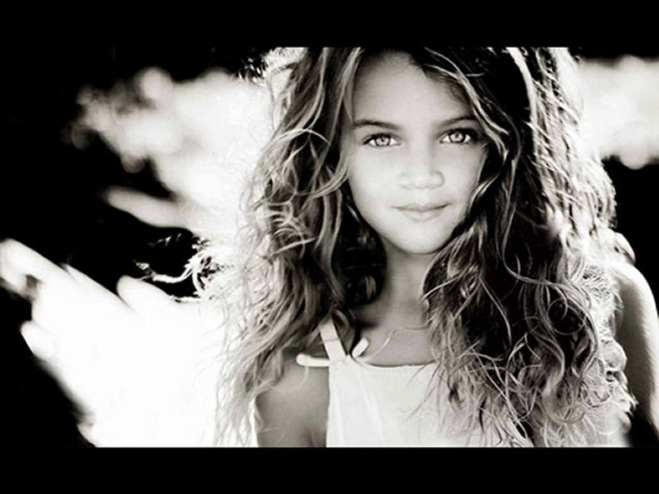 Emina Jahoviç "Ne Zaboravi"