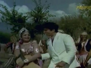 CHE KHUSH NAZAARE : MOHD. RAFI : PYAR KA MAUSAM 1967