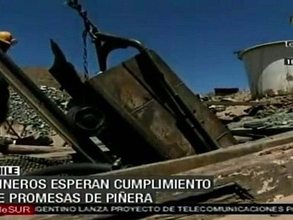 Mineros chilenos esperan cumplimiento de promesas del presidente Piñera