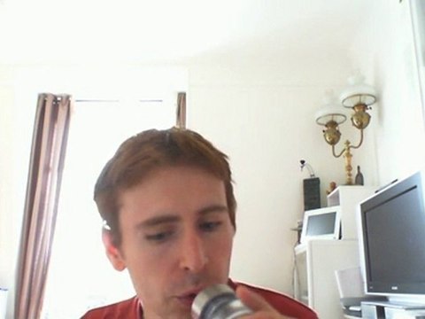 Wiwi égratigne dernière histoire premier amour