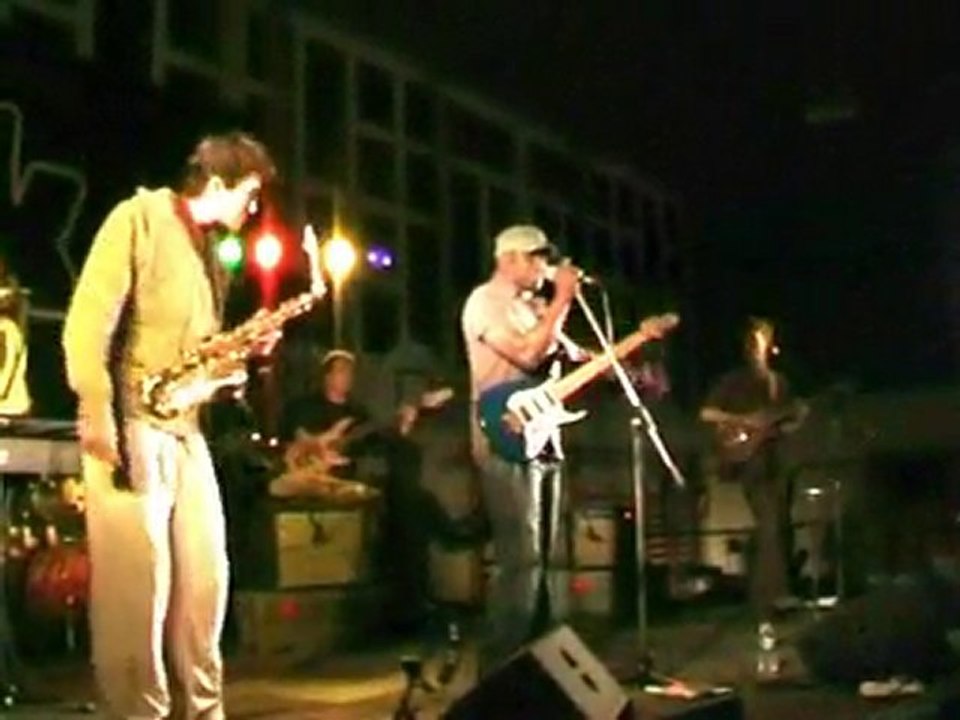 Guya TCHENDO Kavourou funk Togo www.myspace.com/rasguya