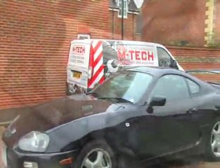 M-Tech Car & Motorbike Mechanics-Mobile in Brighton