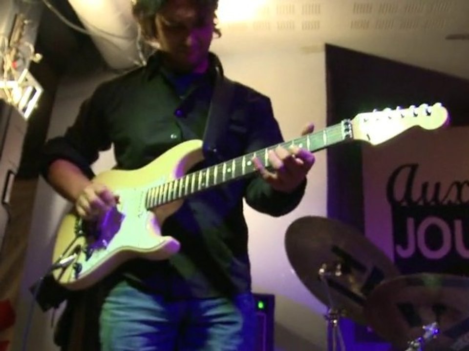 Jam session - Headache - Aux Petits Joueurs : 1er extrait