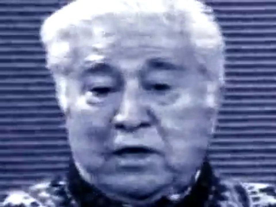 AZİZ NESİNDEN BAŞÖRTÜSÜNE ÖZGÜRLÜK MANİFESTOSU ! 1dk 22sn