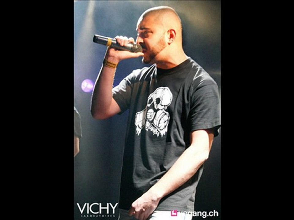 ZEHIR featuring CASUS - HEDIYE (2010)