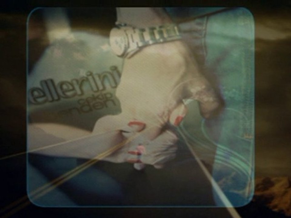 gülay ellerini çekip benden by kaya