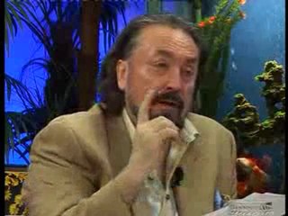 Adnan Oktar röportajından israr