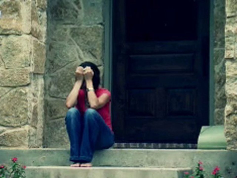 Amy Woods: Hiding Her Bulimia - CBN.com