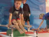Entrainement de gym de mon frère Evan 7 ans