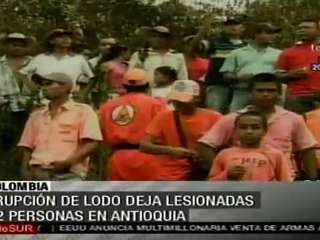 Erupción en volcán de lodo en Colombia, 12 heridos