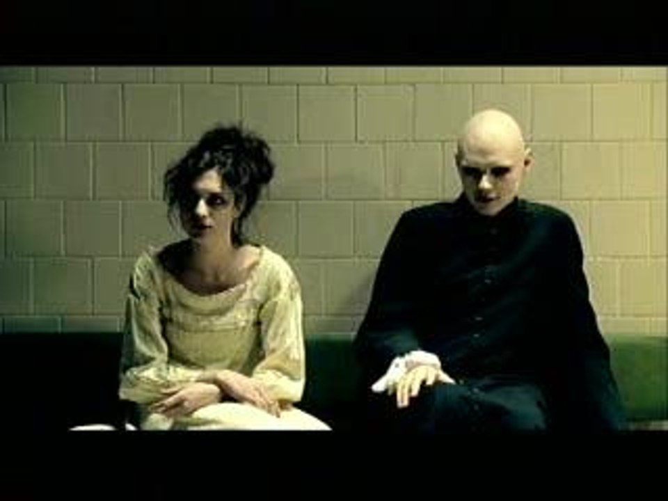 clip-Smashing Pumpkins - Ava Adore