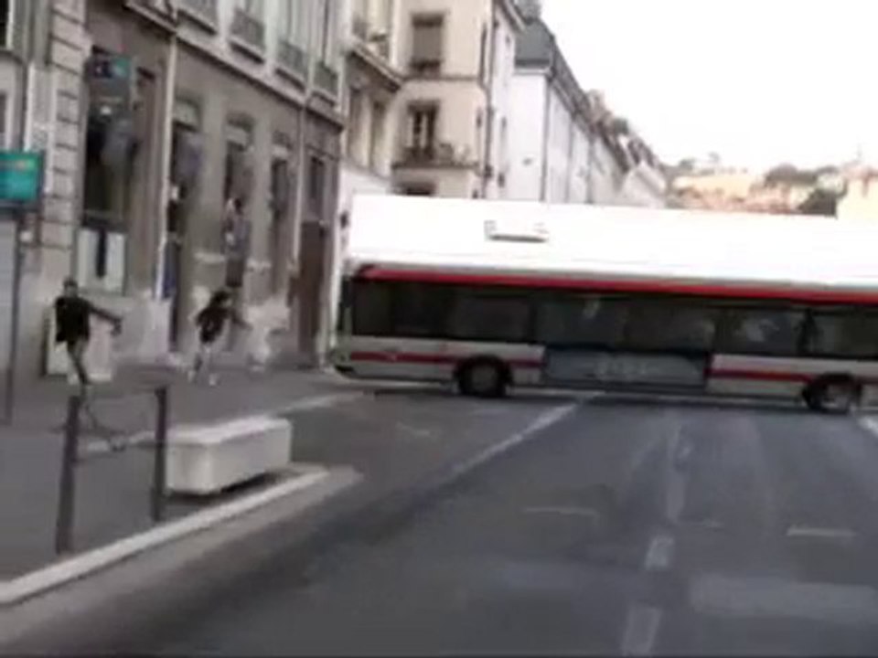 Accident chauffard de bus