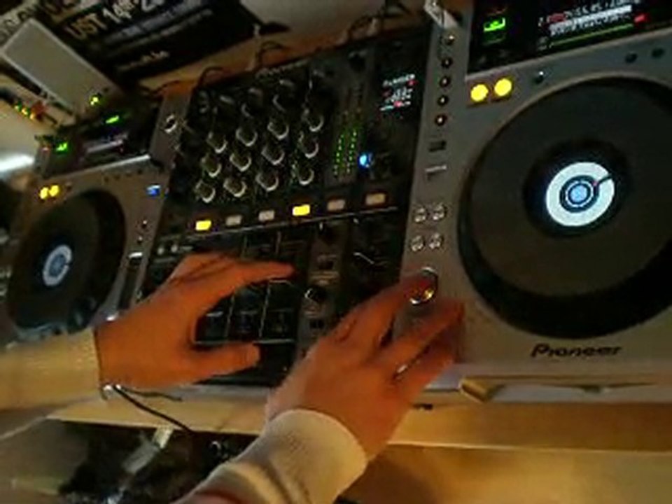 Dem-J Demo 2