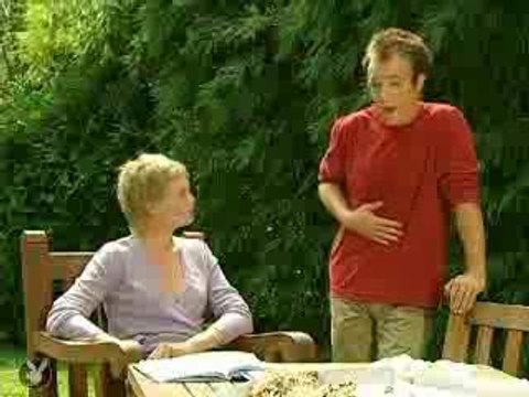 Faire caca parodie pub bio danone