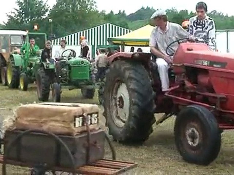 Fête de la batteuse 2010 à Vayres (haute-vienne)