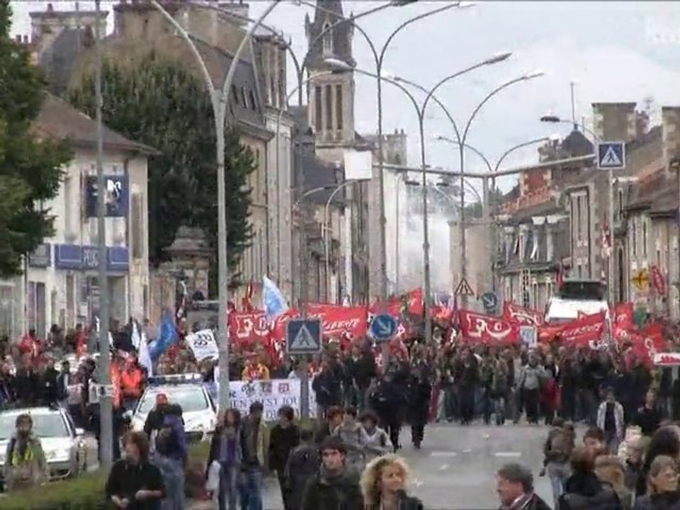 Poitiers manifeste contre le despotisme, le 19 octobre 2010