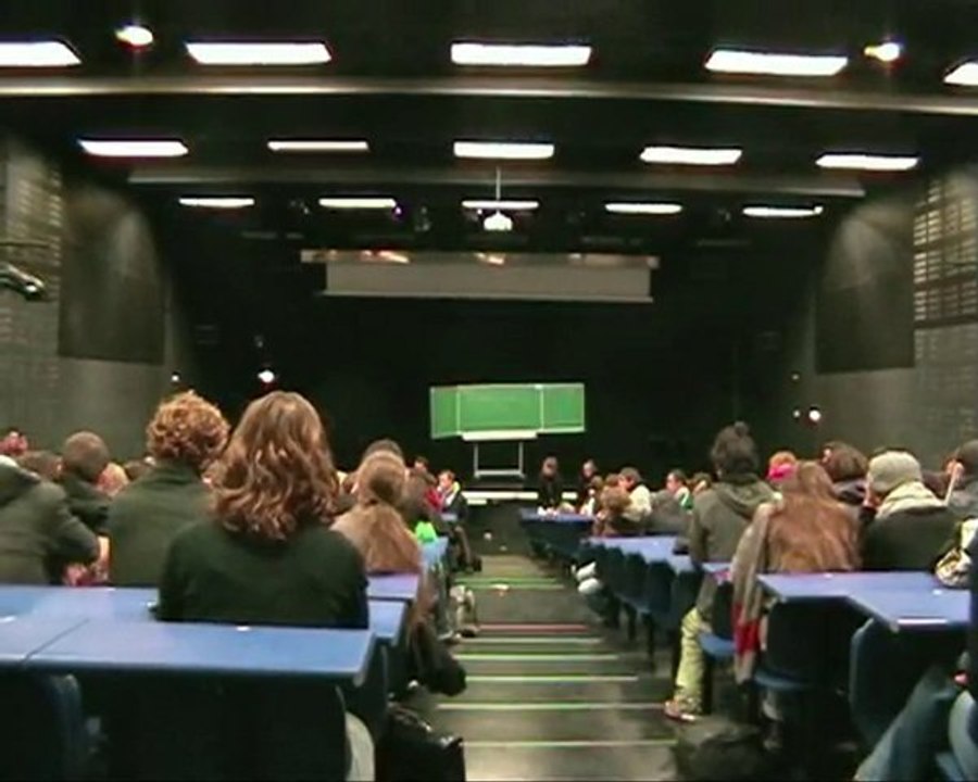 2/3: A.G. des étudiants contre la réforme des retraites