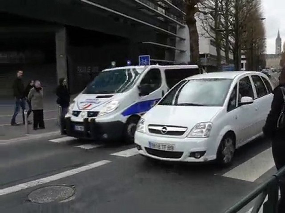 police de Caen mini-convoi groupe d'intervention