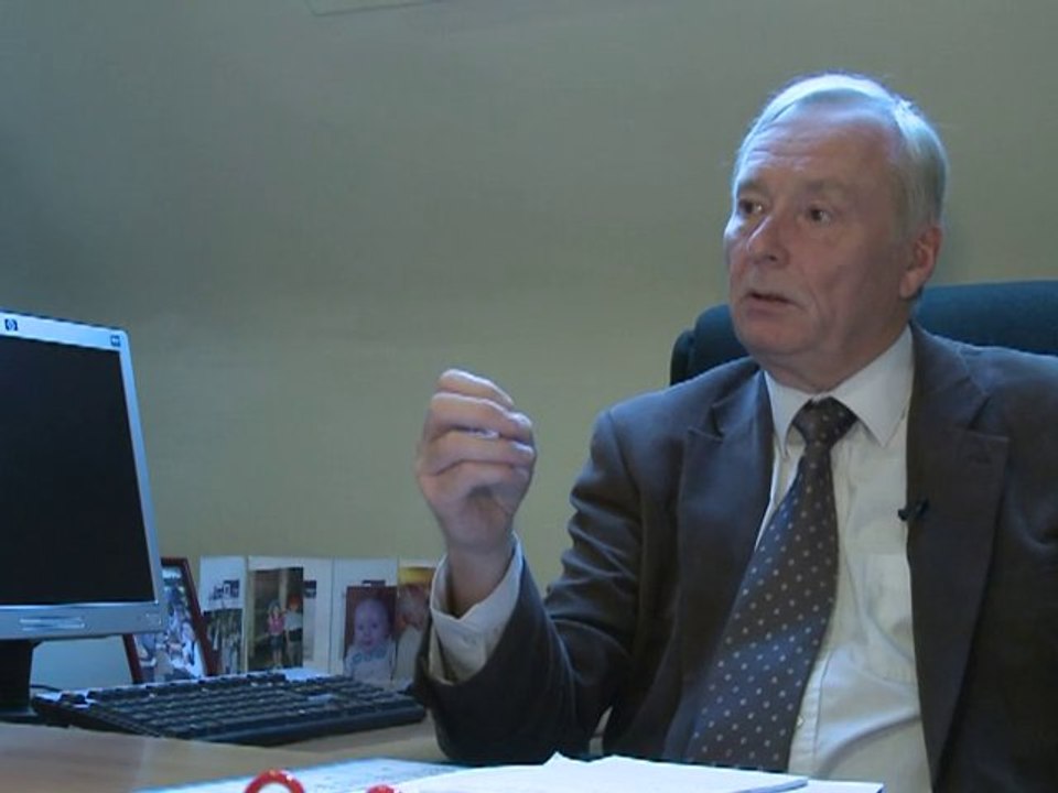 Clichy-sous-Bois: interview du maire cinq ans après les émeutes