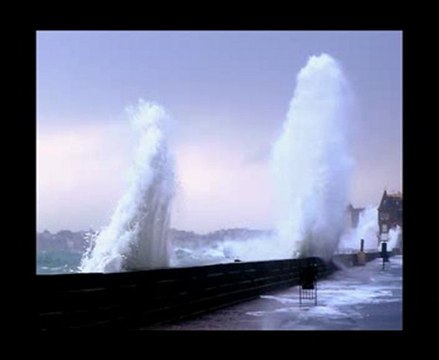 Marées d'équinoxe à Saint Malo en Bretagne