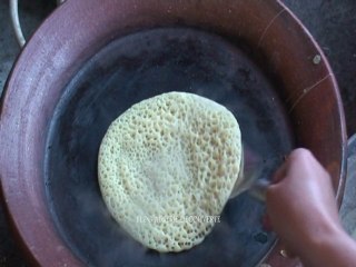 Ghrayef baghrir ou crepes aux milles trous