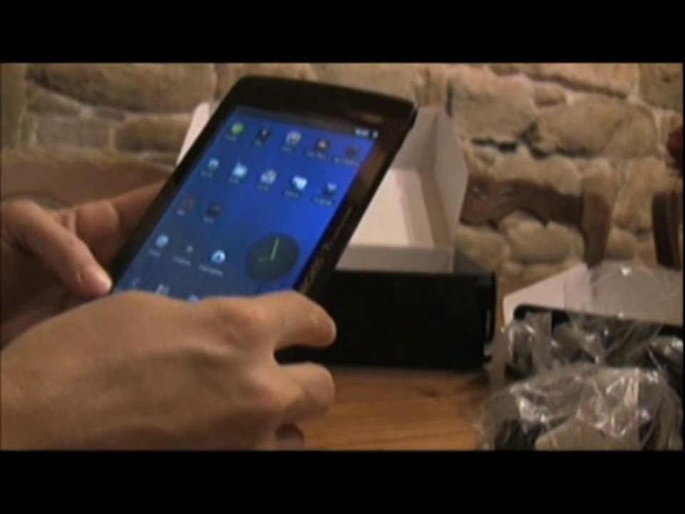 Déballage de l'Archos 7 Internet Tablet (Gen8)