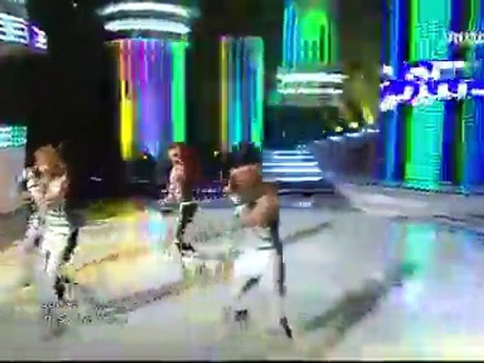 101023- 2NE1 perf.