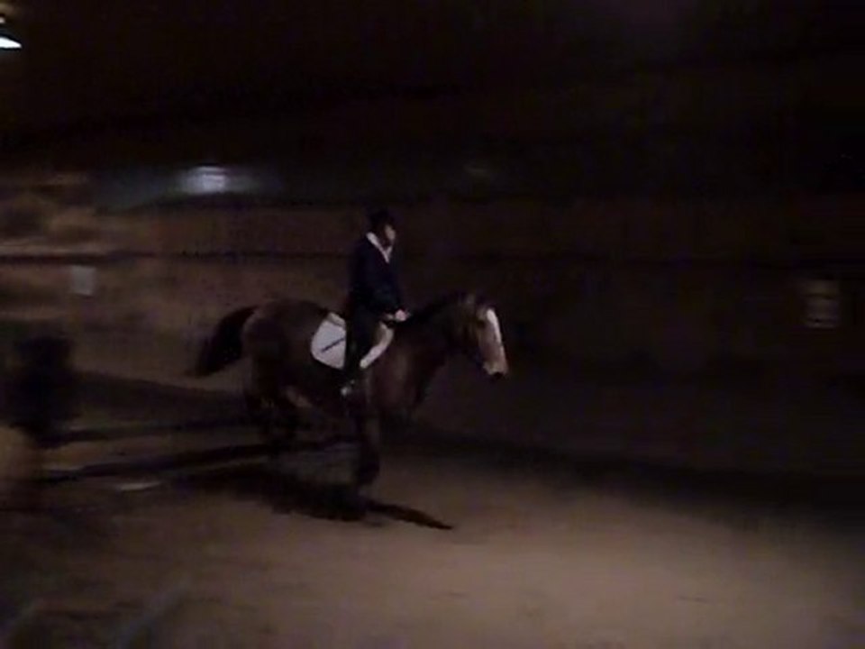 Laurence + Lucy, oct. 22, 2010 2e réchauffement au saut