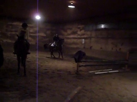 refus au 2e saut, Joannie + Arwen. ligne de 3 foulées