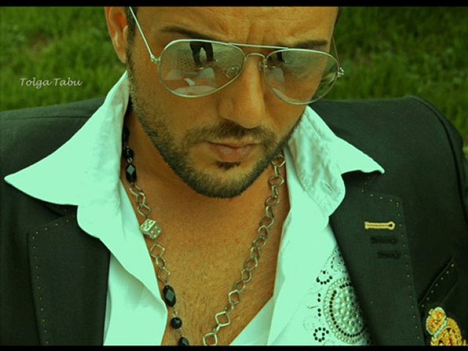 Tolga Tabu - Ne Düşler Kurmuştuk