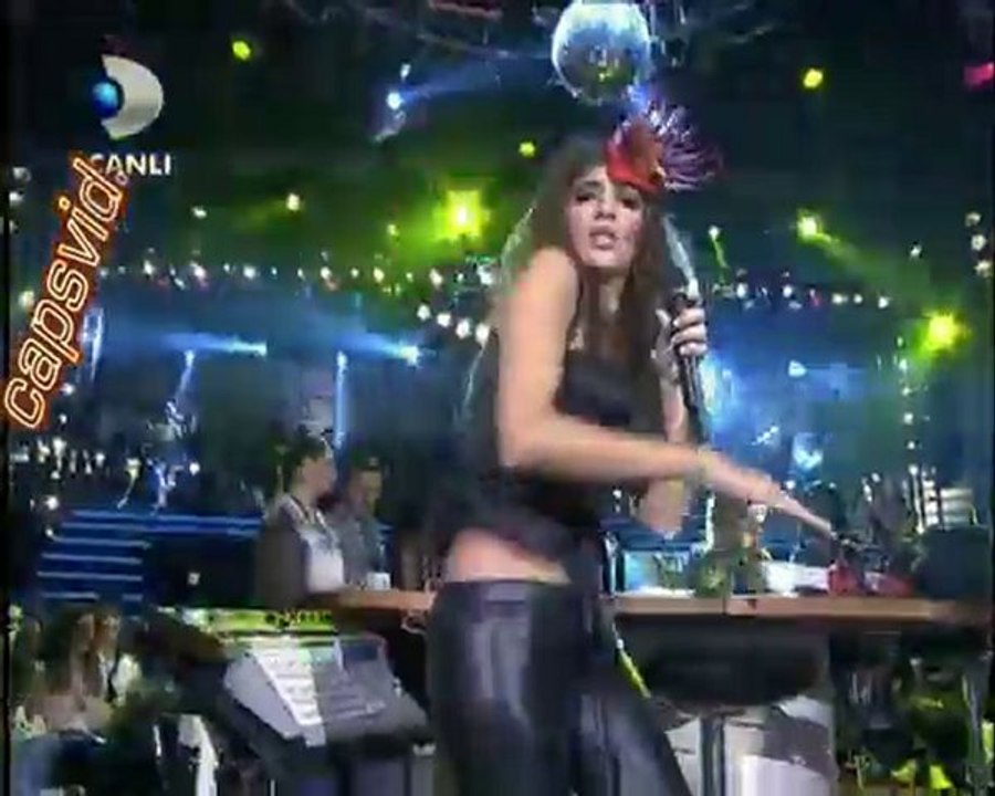 Nahide Ekengil ŞOV Disko Kralı 24 Ekim 2010