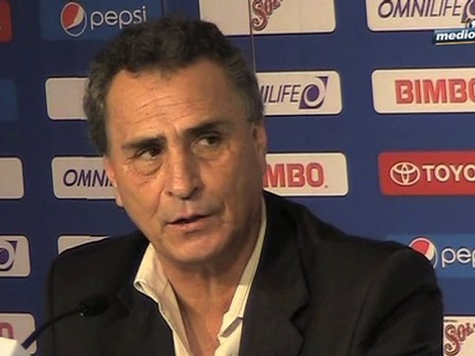 Medio Tiempo.com - Reacciones a la victoria de Jajuares sobre Chivas.