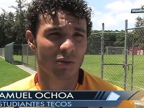 Medio Tiempo.com - Estudiantes Tecos. Miercoles 25 de Agosto.