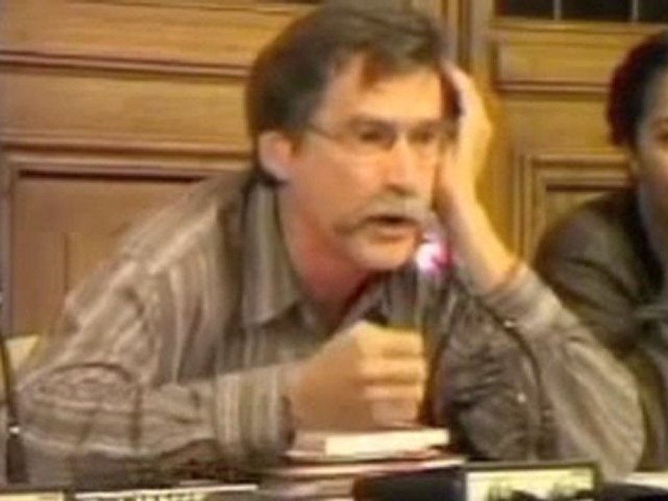 Il faut des cameras là où les complots se trament