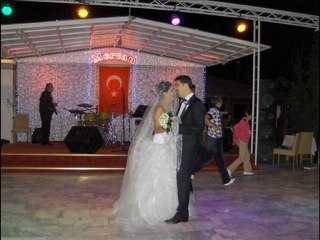 Şengül-Kıvanc Bir düğün Hikayesi