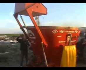 5 m3 Yem Karma Makinası ( www.FahriAltintas.com.tr )