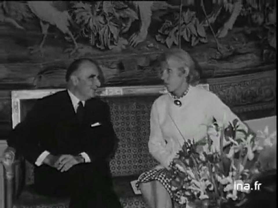 Madame Pompidou au Palais de l'Elysée - Archive vidéo INA