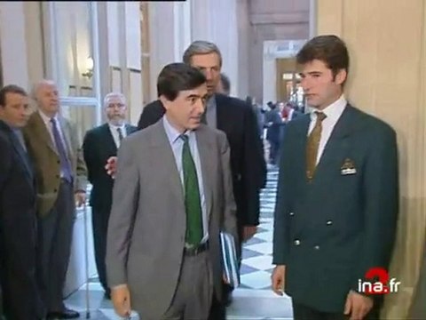 PACS les POUR et les CONTRE à l'Assemblée Nationale - Archive vidéo INA