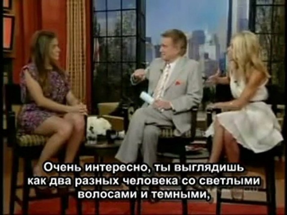 Никки Рид на шоу Реджис и Келли 6.07.10