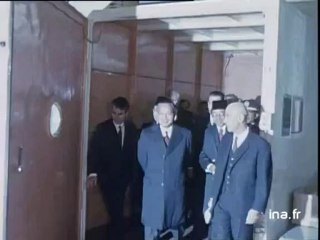 SUHARTO : SACLAY LE LOUVRE