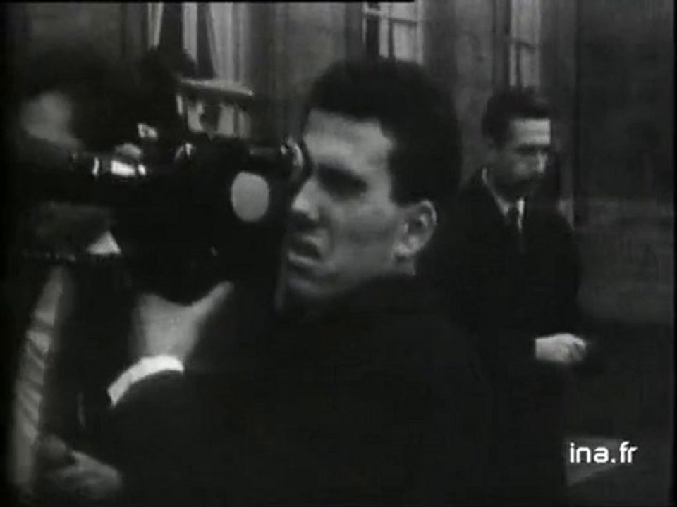 LE PRESIDENT GABONAIS OMAR BONGO RECU A PARIS PAR LE GENERAL DE GAULLE