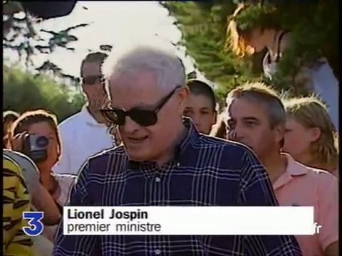 LES VACANCES DE LIONEL JOSPIN : JOSPIN EN VACANCES A RE