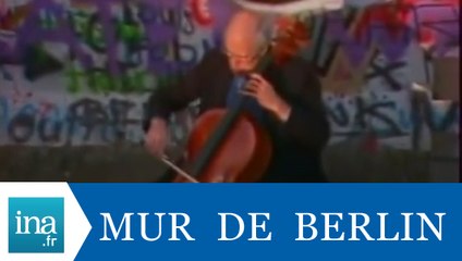 Mstislav Rostropovich joue devant le Mur de Berlin - Archive INA