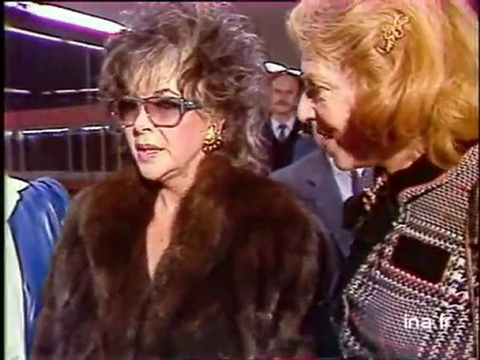 Liz TAYLOR à Paris
