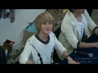 [Fancam] Cute Taemin at Fansign 101024